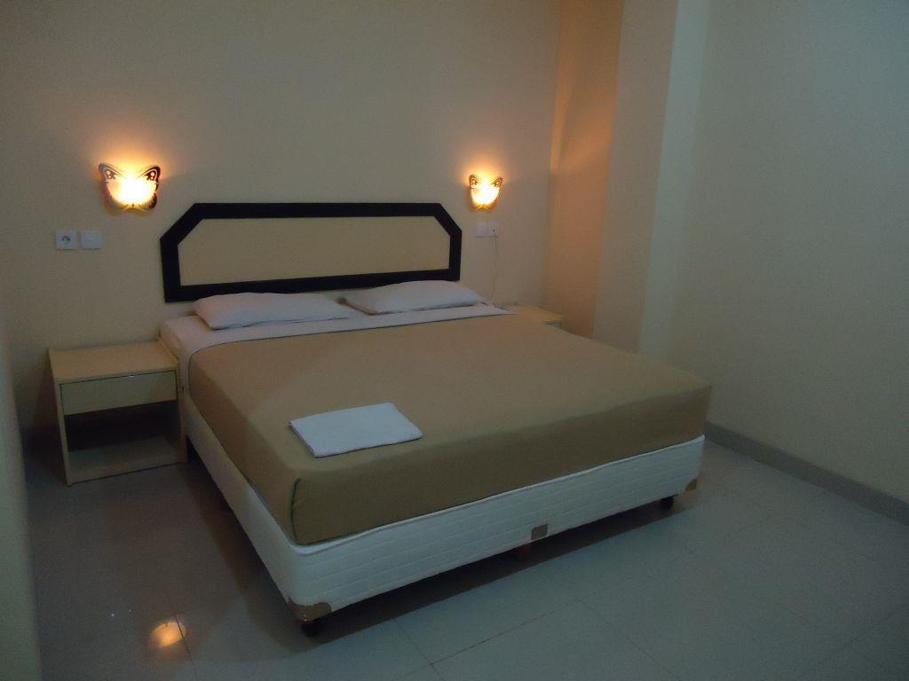 Hotel Makmur Tarakan Bagian luar foto